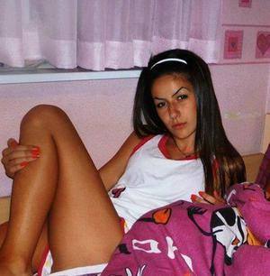 Raven (28), Arizona | Casual Encounters and Chat