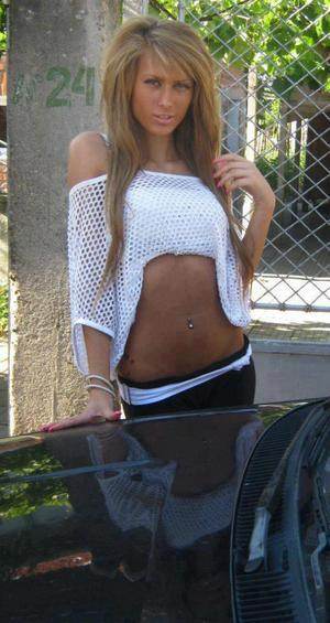 Profile photo of Danna, age 19, from California