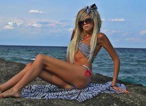 Bernadette (24) | California Casual Hookup and Chat Profile