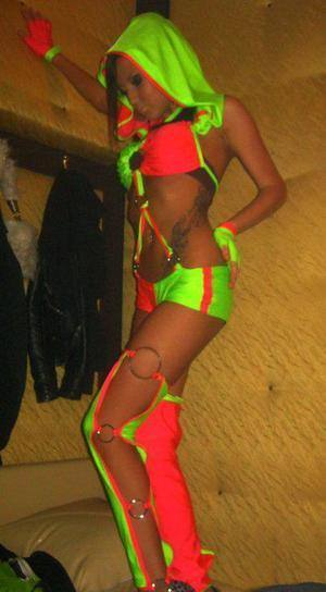 Eve, 29, Florida | Younger Adult Woman Seeking Older Men