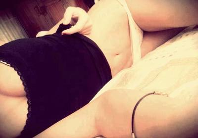 Salma (25) in Indiana | Casual Dating with Older Men