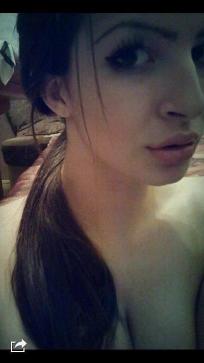 Meet Kayleigh (25) from Washington | No-Strings Adult Dating