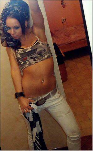 Luz (18), California adult dating profile image