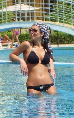 Connect with Luna (21) in New York | Adult Dating