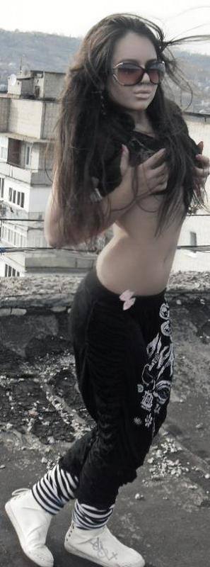 Chat with Carlie (29) | Ontario Casual Partners