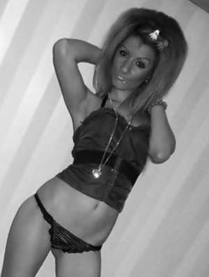 Maryam, 24, profile image for Lake Hallie, WI dating page