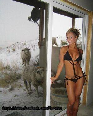 Meet Mila (22) from California | FWB Casual Partner