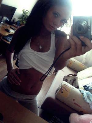 Meet Sylvia (18) from California | FWB Casual Partner