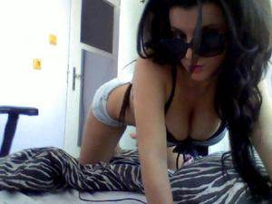 Photo of Phoebe (21) from Deltona, FL dating profile