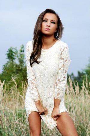 Lyric (18) from Volcano, HI profile image