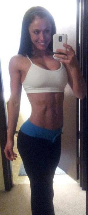 Meet Danielle (18) from Ontario | FWB Casual Partner