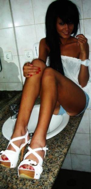 Tara, 26, casual dating profile photo in Milwaukee, WI