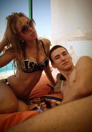 Chat with Julianna (26) | Manitoba Casual Partners