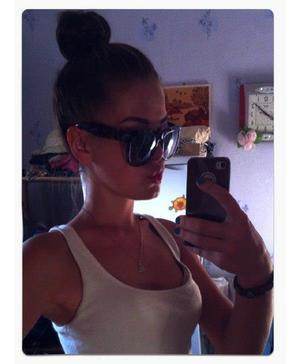 Dating profile image of Tara, age 23, Montreal, QBC