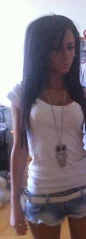 Chat with Mackenzie (21) | California Casual Partners