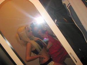 Meet Molly (18) from Quebec | FWB Casual Partner