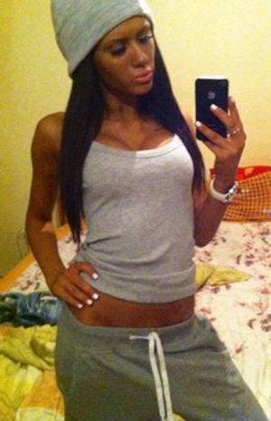 Caroyln from Tennessee is looking for adult webcam chat