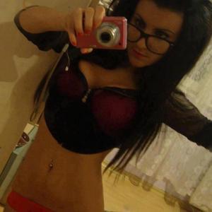 Gussie from Alabama is looking for adult webcam chat