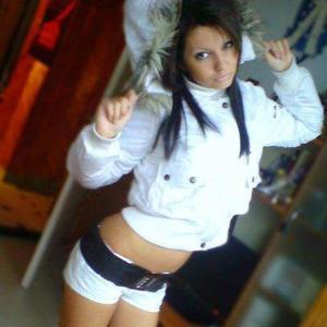 Aliza is a cheater looking for a guy like you!