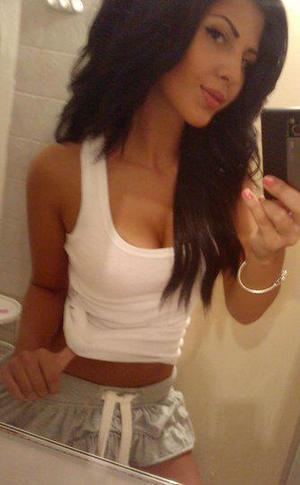 Lilia is a cheater looking for a guy like you!