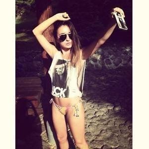 Cheaters like Kayla from Kansas are looking for you