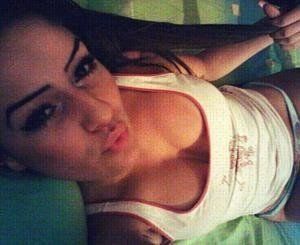 Escorts like Nikki are down to fuck you now!