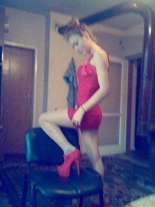 Cameron is a cheater looking for a guy like you!